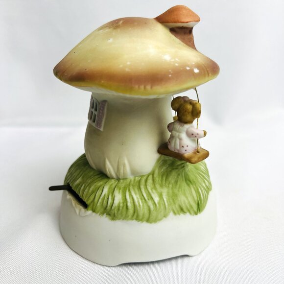 Enesco Mice Vintage Mushroom Schoolhouse Music Box "School Days" Retired - Picture 4 of 8